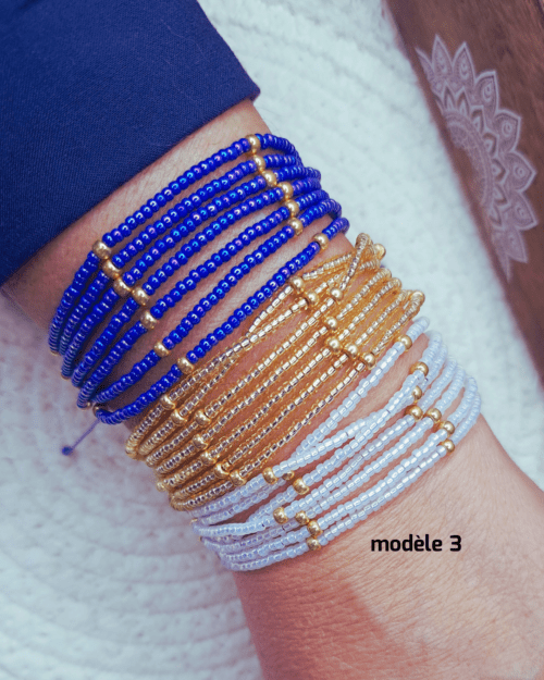 Découvrez la manchette Brasilia par Oyartza Hontza ! Ce bijou composé de 3 bracelets Zelaka dans un camaïeu de couleurs harmonieuses Un ensemble parfait pour ajouter couleur et bien-être à votre journée.